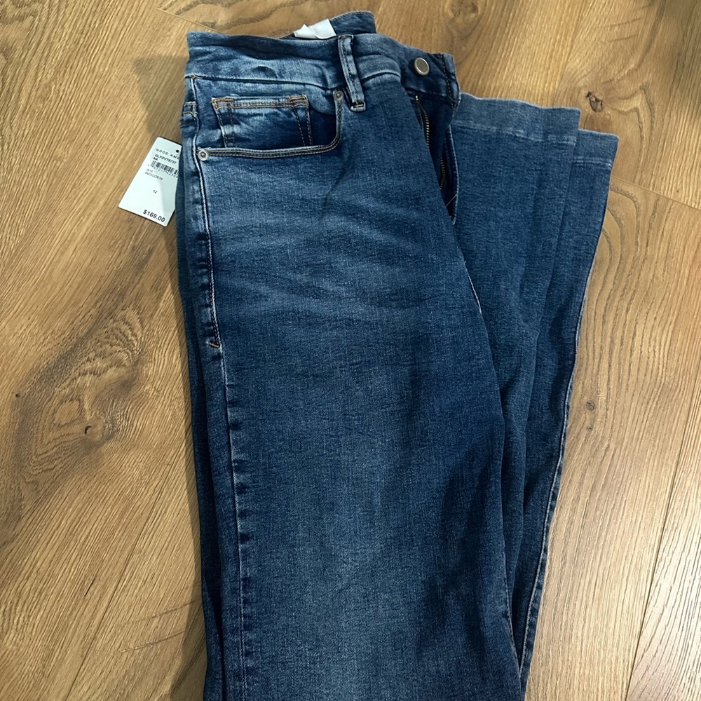 Good American Good Legs Flare Jeans - Blue - Picture 4 of 4